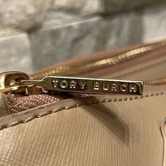 Tory Burch Robinson Double Zip Tote, Rare Color | Oatmeal Ivory Saffiano Leather - Picture 9 of 15